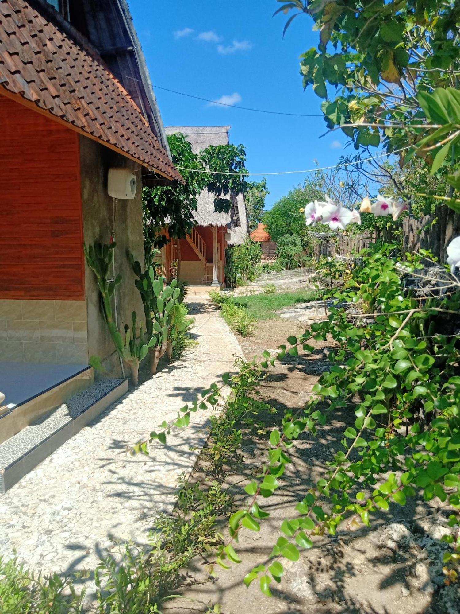 Batununggul The Somayan Bungalows מראה חיצוני תמונה